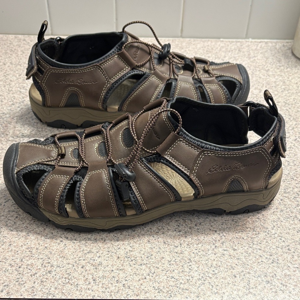 Eddie Bauer Brown and Black Men's Sandals
